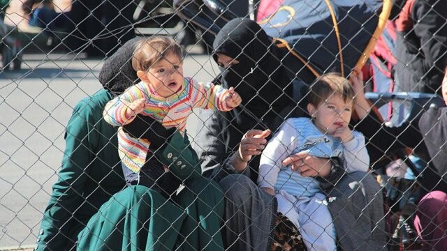 BM: 5 milyon Suriyeli ülkeyi terk etti