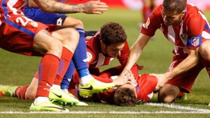 Fernando Torres, Deportivo maçında bilincini kaybetti