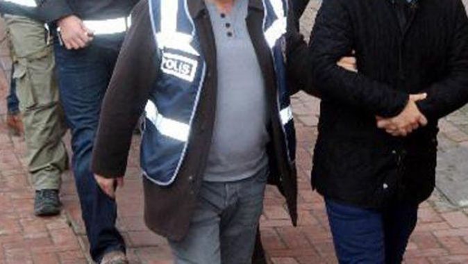 İzmir&#039;deki terör operasyonunda 11 zanlı yakalandı