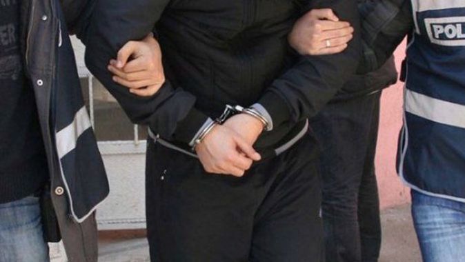 Kayseri&#039;de 33 öğretmene gözaltı kararı