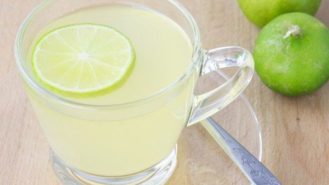 Limonlu su içmenin bilmediğiniz zararları