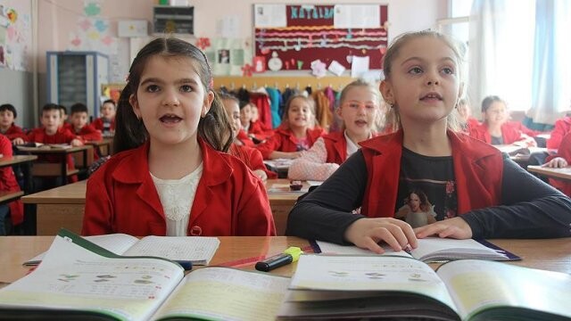 Makedonya&#039;da Türkçe eğitimin asırlık çınarı: Tefeyyüz