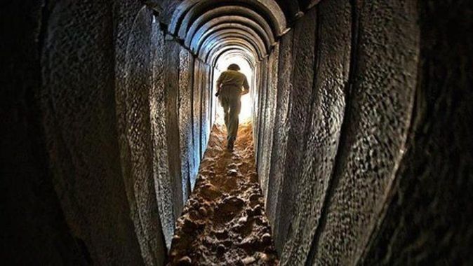 Mısır, Gazze sınırındaki 2 tüneli daha yıktı