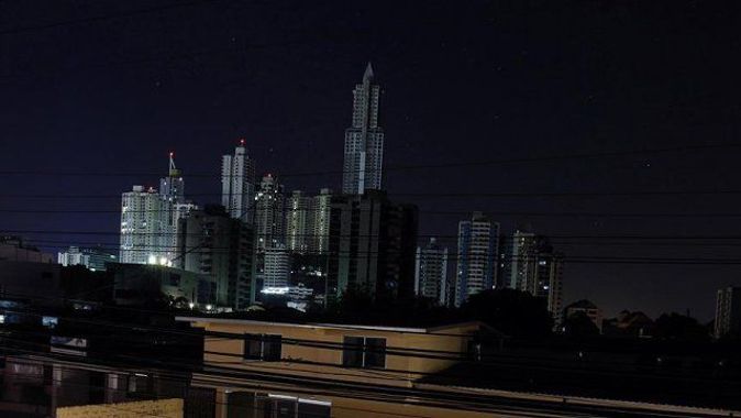 Panama&#039;da elektrik kesintisi 1,5 milyon kişiyi karanlığa gömdü
