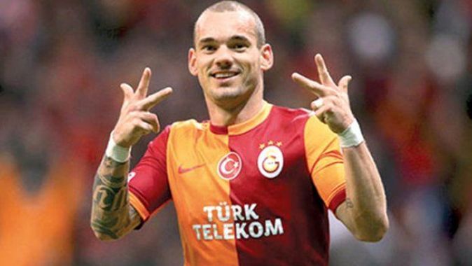 Sneijder: Türkiye-Hollanda krizde diye takımdan ayrılmam