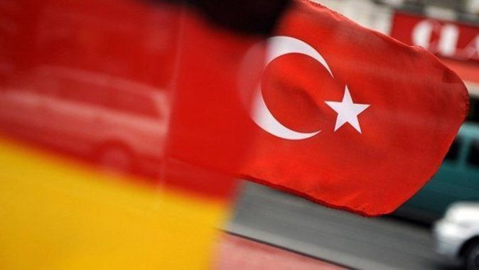Almanya: Yüze yakın Alman Türkiye&#039;ye alınmadı