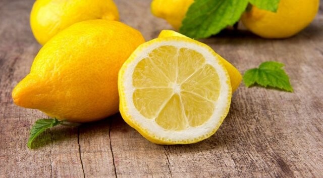 Cilt rengini limonla iki ton açmak mümkün