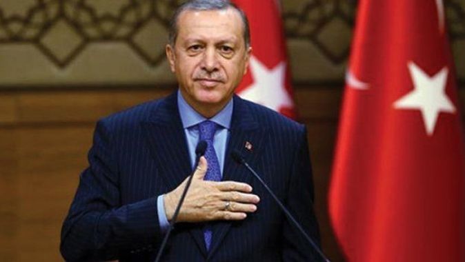 Erdoğan&#039;dan liderlere referandum tebriği