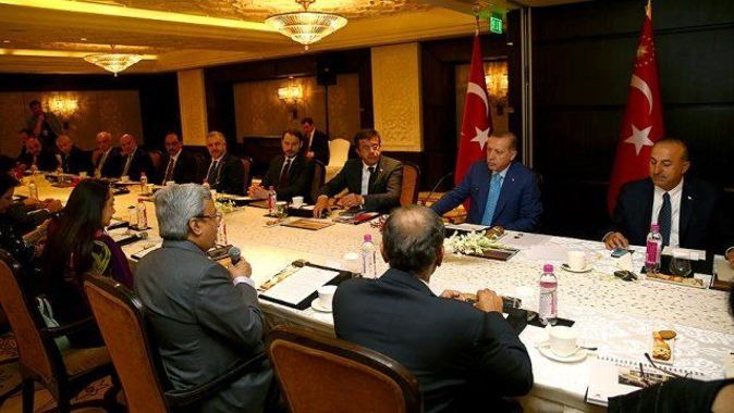 Erdoğan Hindistan&#039;ın önde gelen iş adamları ile bir araya geldi