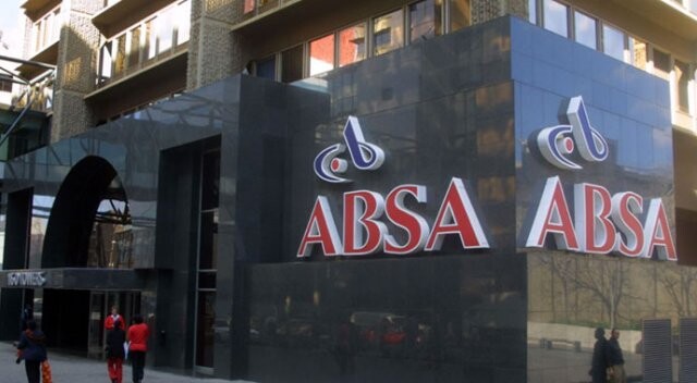 Güney Afrika&#039;da 17 banka protesto edildi