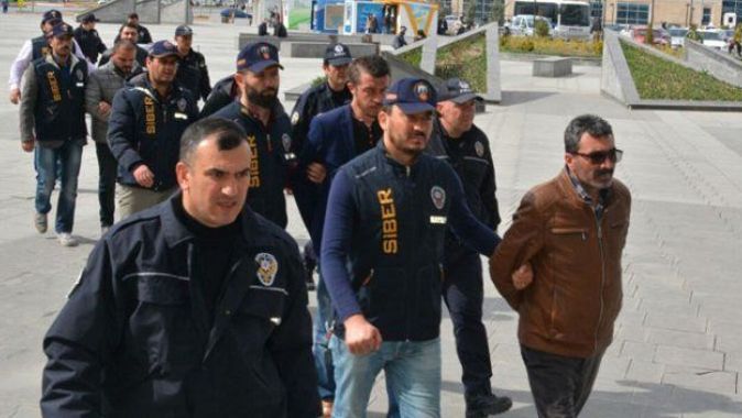 HDP’li başkanın oğlu, vatandaşların hesaplarını boşaltmış