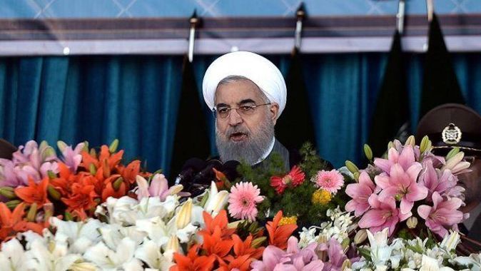 İran Cumhurbaşkanı Ruhani&#039;den &#039;Devrim Muhafızları&#039;na&#039; eleştiri