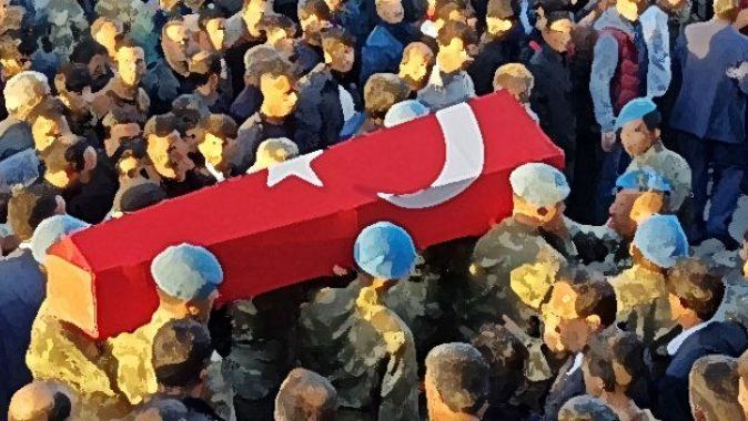 Kars şehitlerinin cenazeleri Erzurum’a getirildi