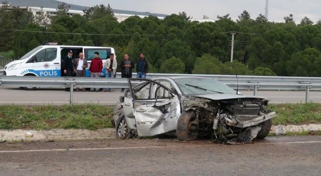 Kilis&#039;te feci kaza, anne öldü eşi ve 3 çocuğu yaralı