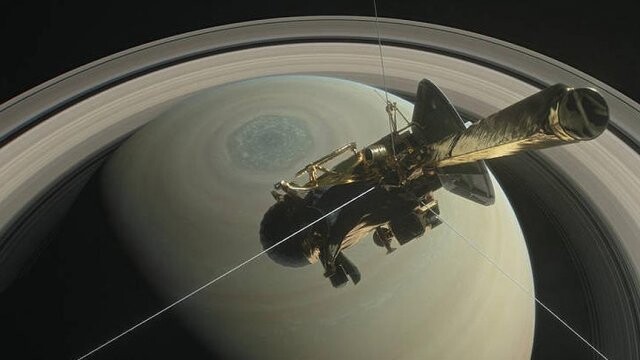 NASA Cassini&#039;nin &#039;büyük finalini&#039; başlatıyor