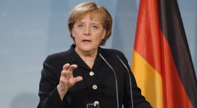 Referandum sonrası Merkel&#039;den ilk açıklama