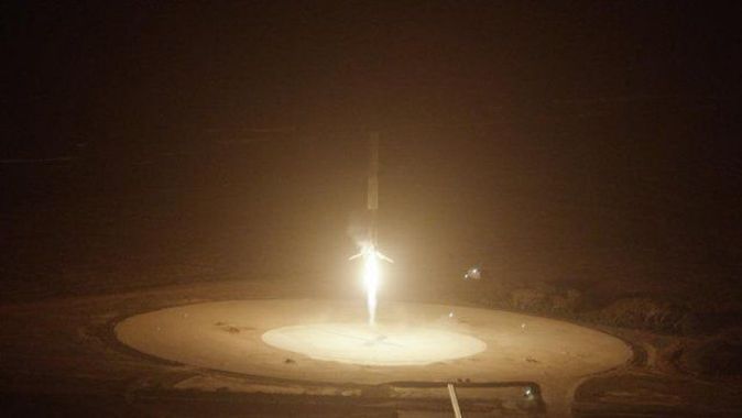 SpaceX ilk kez uzaya &#039;kullanılmış roket&#039; fırlattı