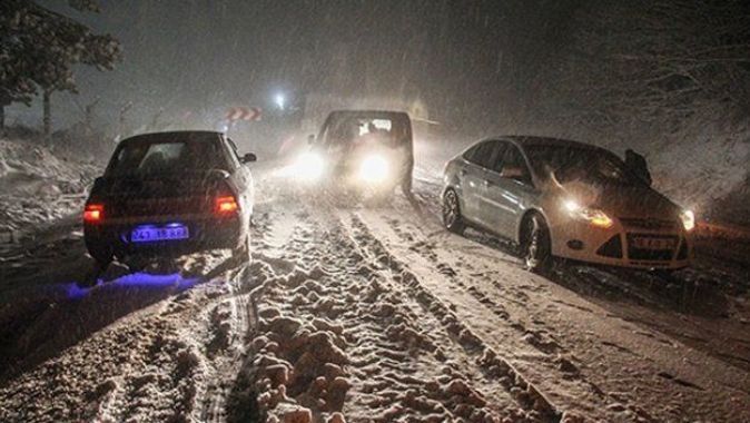 Türkiye&#039;de şaşırtan kar yağışı!