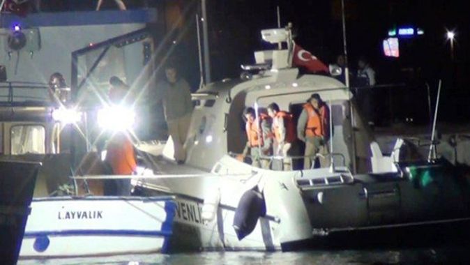 Yangın çıkan balıkçı teknesini sahil güvenlik kurtardı