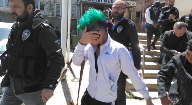 Yeşil saçlı kıza uyuşturucu gözaltısı