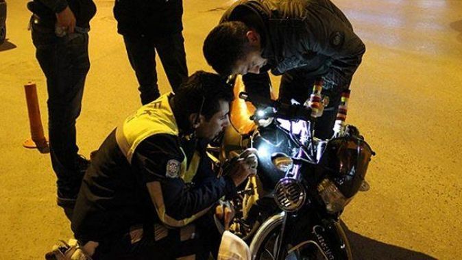300 liralık motosiklete kesilen cezayı duyunca gözyaşlarını tutamadı!
