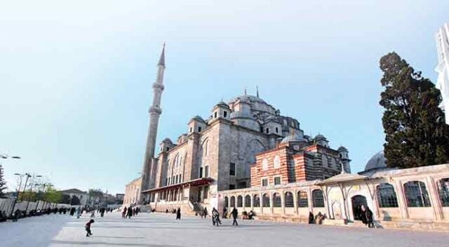Artık Osmanlının silüeti vardır İstanbul&#039;da...