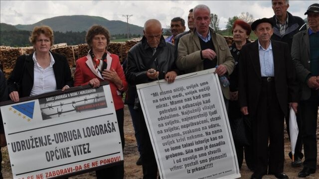 Bosna Hersek&#039;te toplama kampı mağdurları anıldı