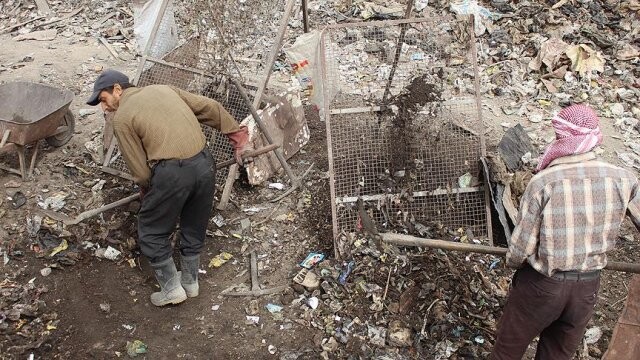 Doğu Guta&#039;da çöplerden gübre üretiliyor
