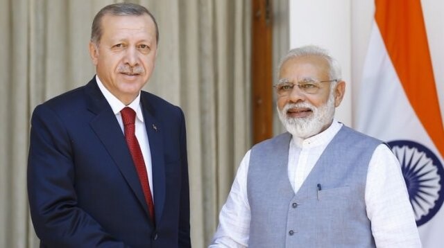 Erdoğan&#039;dan Hindistan&#039;a FETÖ uyarısı!