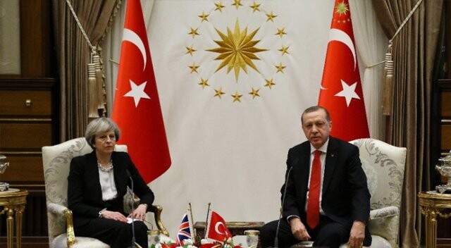 Erdoğan, İngiltere Başbakanı May ile görüştü