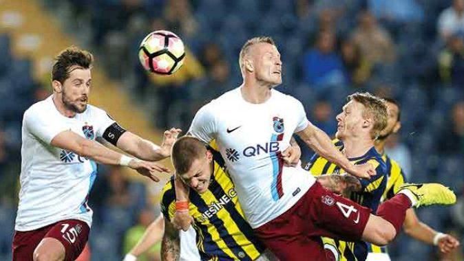 Fenerbahçe Kadıköy&#039;de Trabzon&#039;la yenişemedi