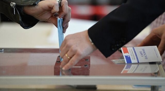 Fransa&#039;da seçime 36 saat kala sızdırıldı
