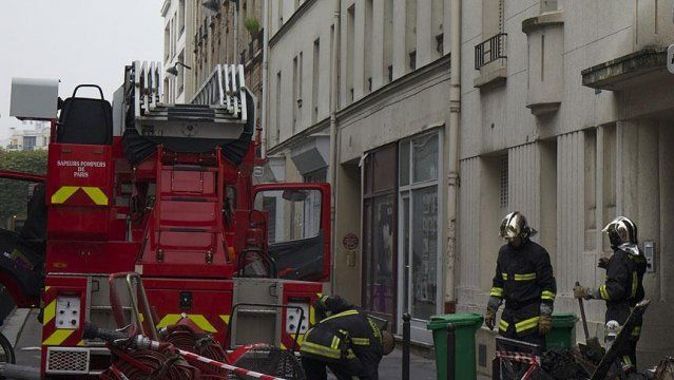 Fransa&#039;da üniversite yurdunda yangın