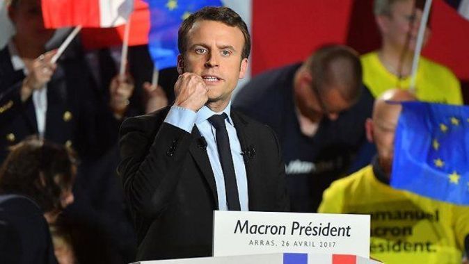 Fransa&#039;daki anketlerde Macron hala önde