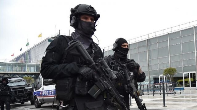 Fransa&#039;da terörle mücadelede yeni dönem