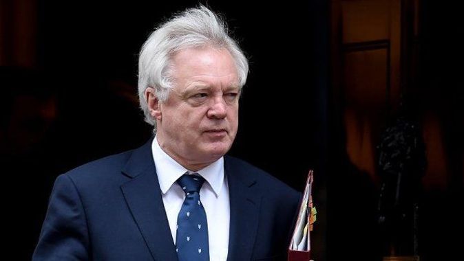İngiltere&#039;nin Brexit Bakanı Davis: AB yetkilileri beni kovdurmak istiyor