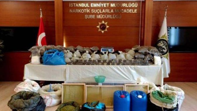 İstanbul&#039;da 315 kilo uyuşturucu ele geçirildi