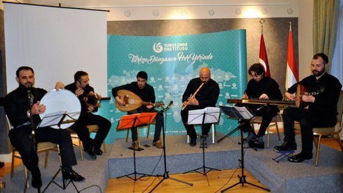 Macaristan&#039;da klasik Türk müziği konserine büyük ilgi