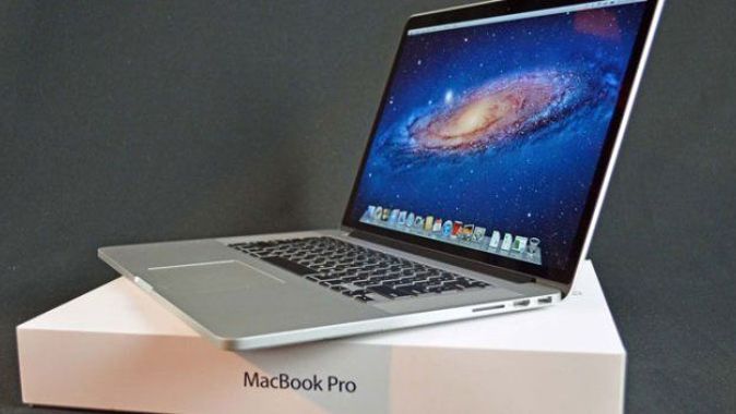 MacBook&#039;lar yenileniyor