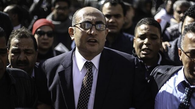 Mısır&#039;da eski cumhurbaşkanı adayına gözaltı