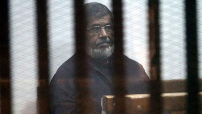 Mursi hayatının tehdit altında olduğunu düşünüyor