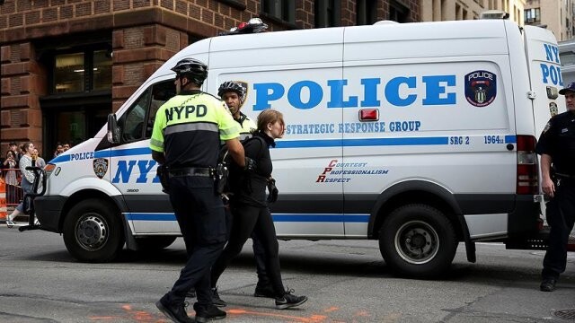 New York&#039;taki 1 Mayıs gösterilerinde 14 gözaltı