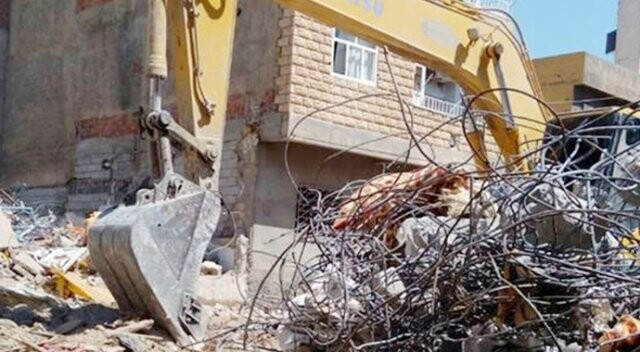 Nusaybin&#039;de enkaz kaldırma çalışmalarında patlayıcı bulundu