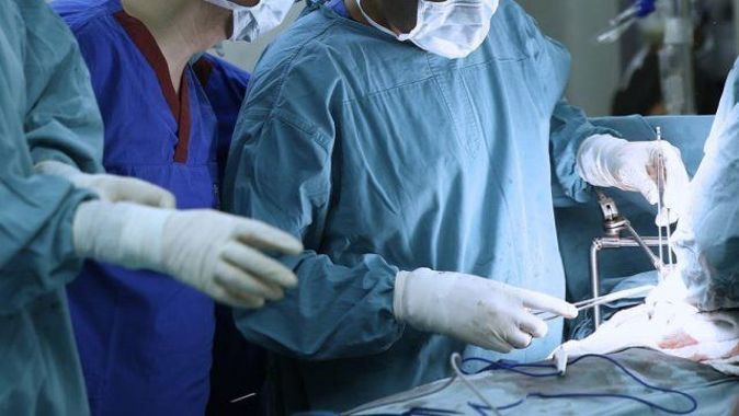 Türk doktorlardan karaciğer naklinde yeni teknik