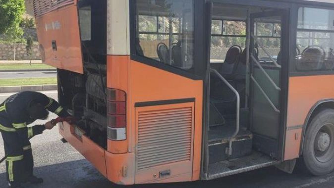 Yolcu otobüsünde yangın çıktı: 5 yaralı var