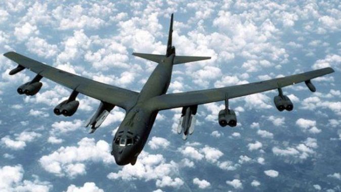 ABD Rusya sınırına B-52 gönderiyor