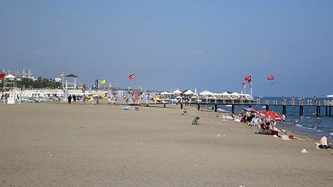 Antalya’da 10 kişiyi caretta caretta ısırdı