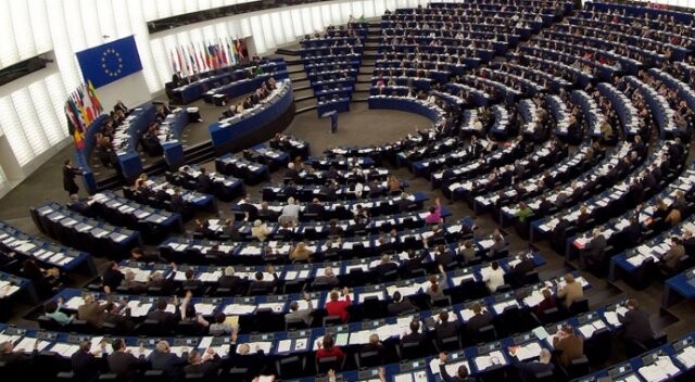 Avrupa Parlamentosu&#039;ndan Türkiye kararı