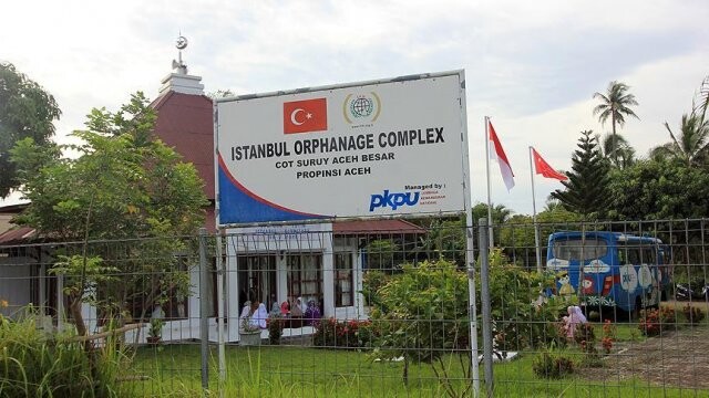 Endonezyalı yetimlerin umut ışığı &#039;İstanbul Yetimhanesi&#039;