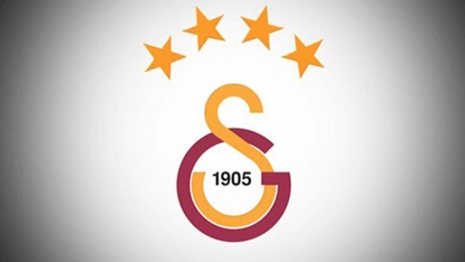 Galatasaray&#039;da 4 futbolcunun sözleşmesi sona erdi